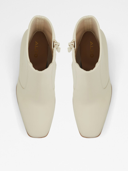 Aldo Audrella Боти