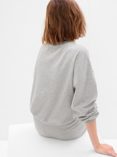 GAP Овърсайз суитчър с логото на GAP