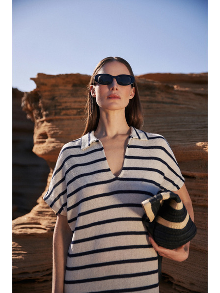 Moodo Свободни раирани рокли