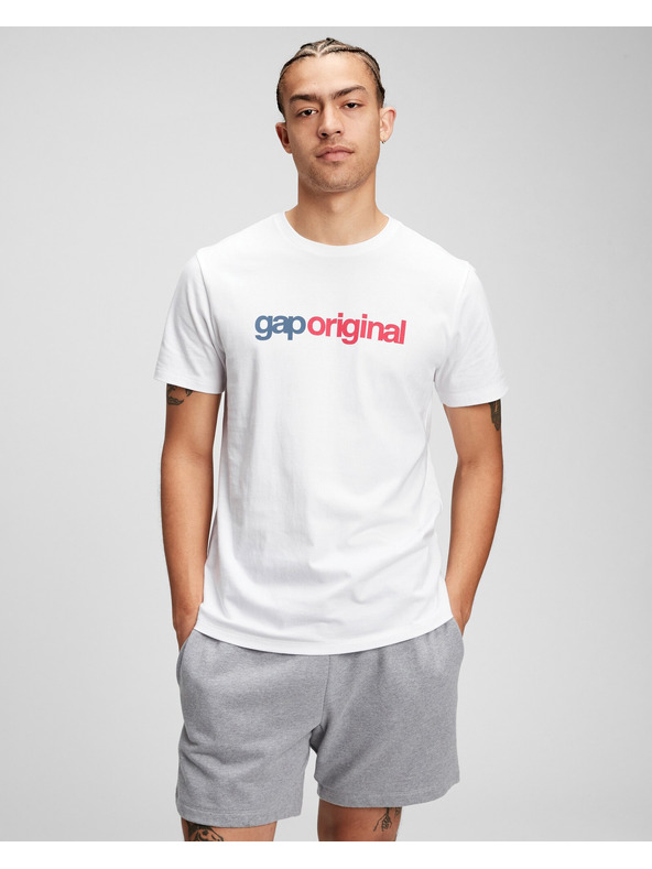 GAP T-shirt