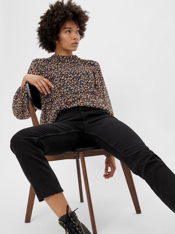 Pieces Черни изрязани дънки с права кройка Pieces Luna