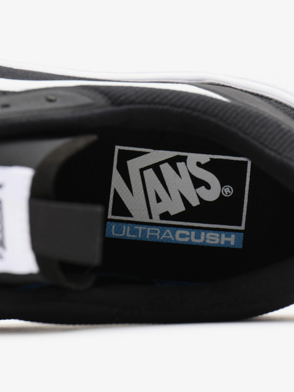Vans Черни маратонки VANS UltraRange Exo