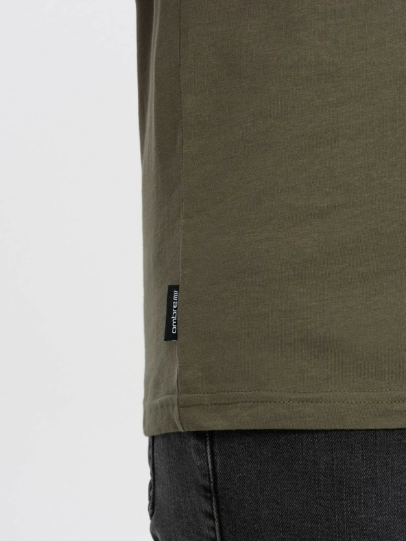 Ombre Clothing Мъжка основна тениска с V-образно деколте в цвят каки Ombre Clothing