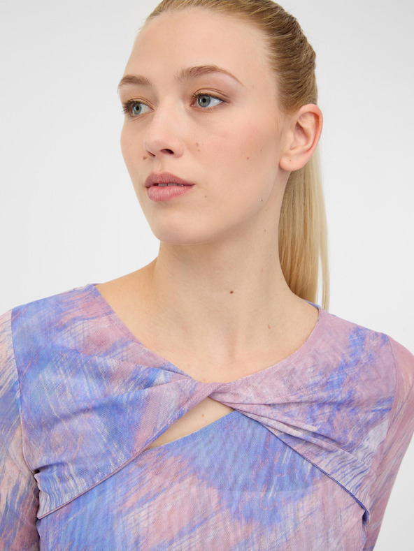 Orsay Светлорозова дамска тениска с дълъг ръкав и десен ORSAY