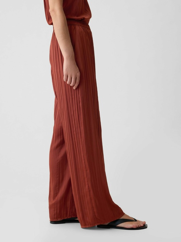 GAP Сатенени панталони GAP