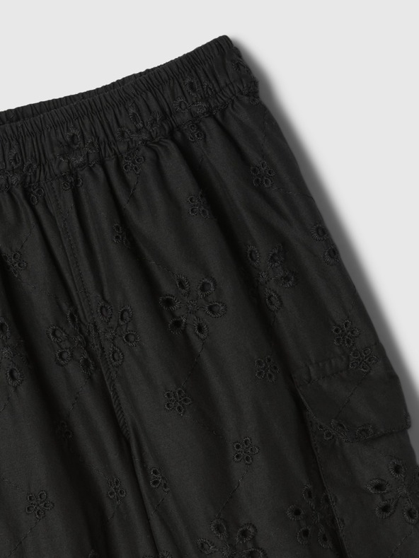 GAP Бебешки дантелени карго панталони GAP