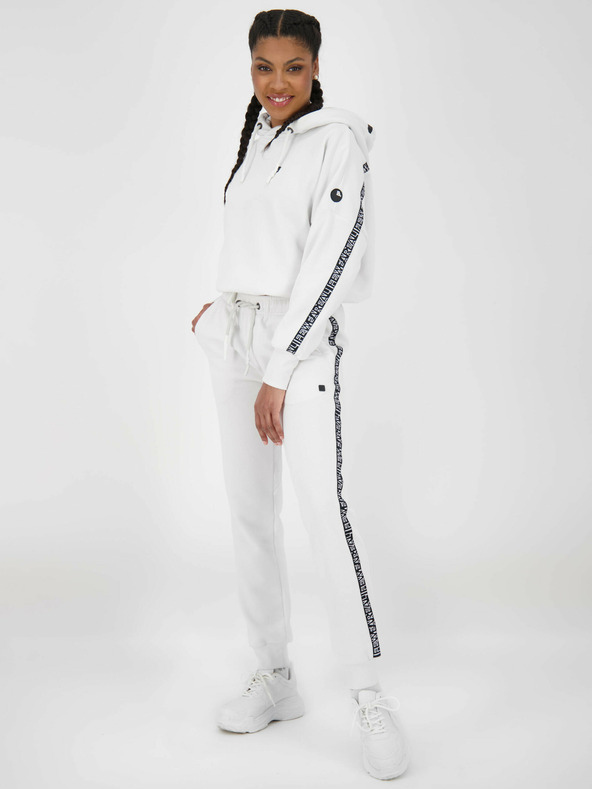 Alife and Kickin Бели дамски спортни панталони с ламп Alife and Kickin