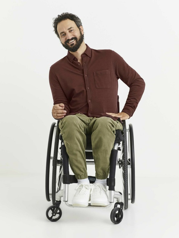 Celio Мъжка риза с джоб в цвят бордо Celio