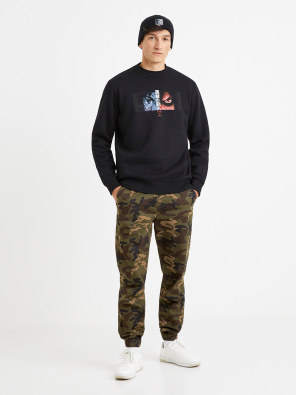 Celio Черен мъжки суитчър Celio Attack on Titan