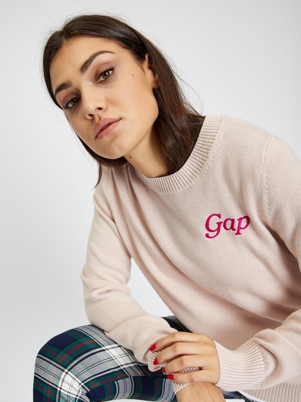 GAP Пуловер с логото на GAP