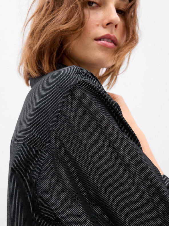 GAP Oversize риза с металически нишки GAP