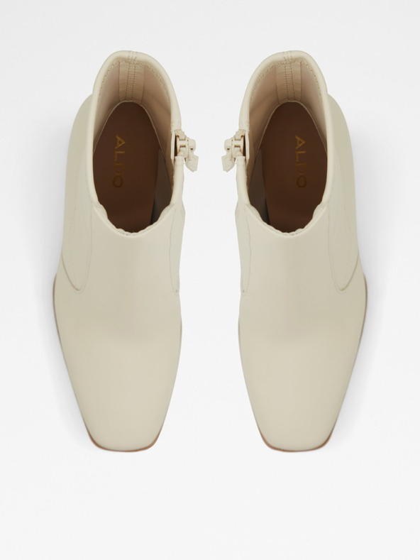 Aldo Audrella Боти