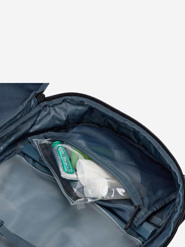 Thule Черна пътническа раница Thule Aion 40 л