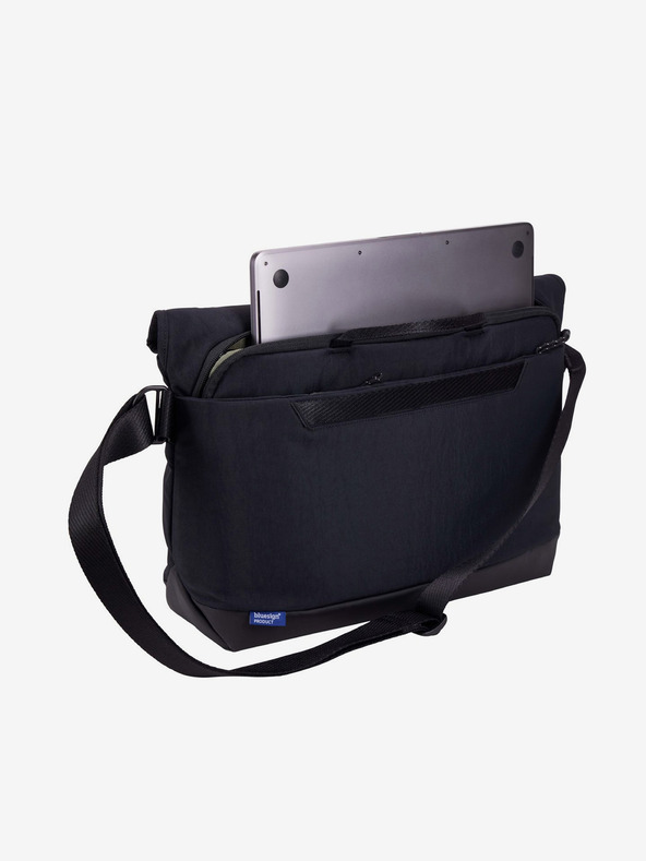 Thule Черна чанта за рамо Thule Paramount с обем 14 л