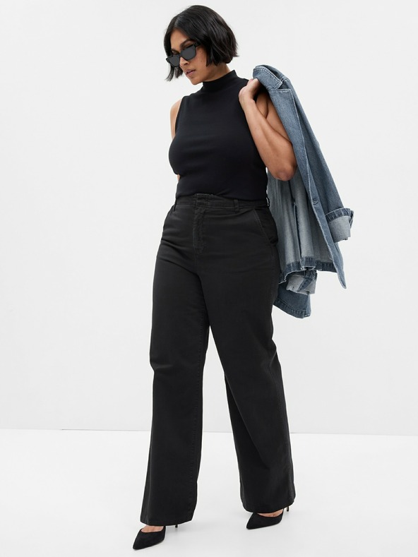 GAP Панталони Loose Khaki GAP