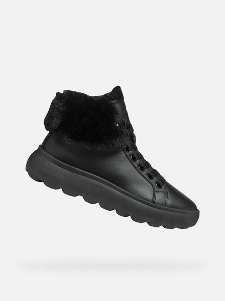 Geox Черни дамски маратонки Geox Spherica Ec4.1