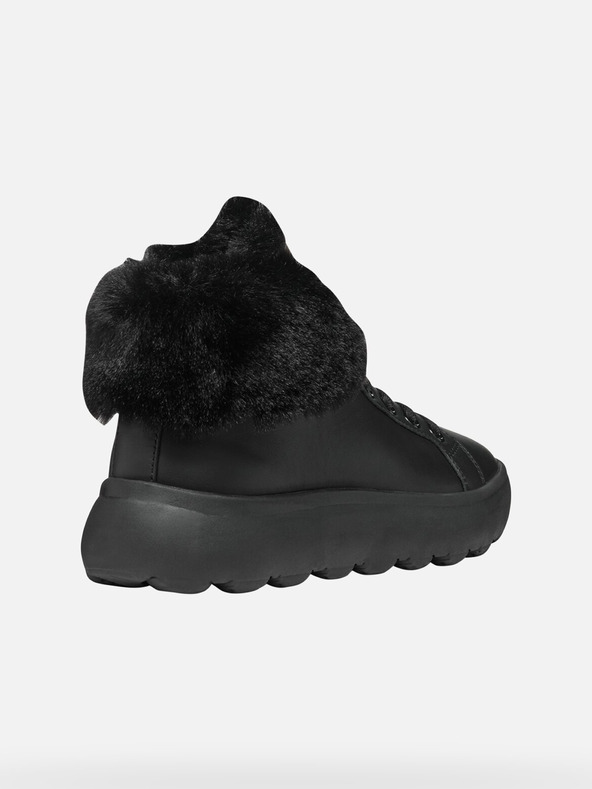 Geox Черни дамски маратонки Geox Spherica Ec4.1