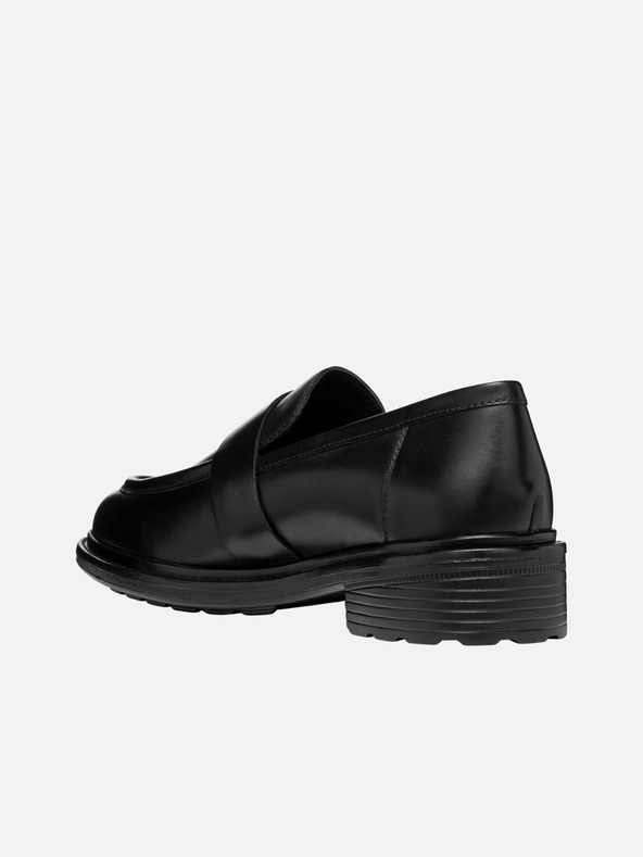 Geox Черни дамски мокасини Geox Walk pleasure