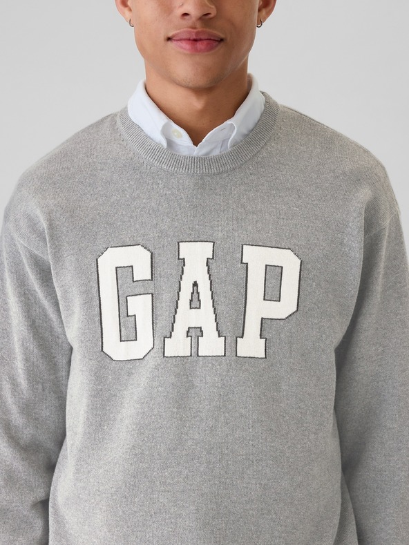 GAP Пуловер с логото на GAP