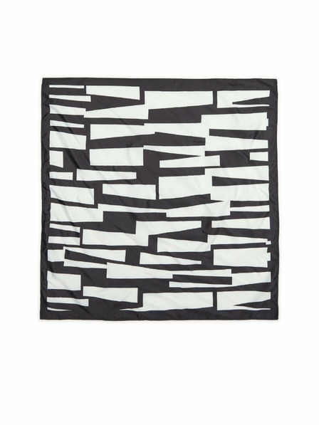 Orsay Черен дамски шал ORSAY