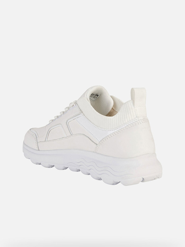 Geox Бели дамски маратонки Geox Spherica