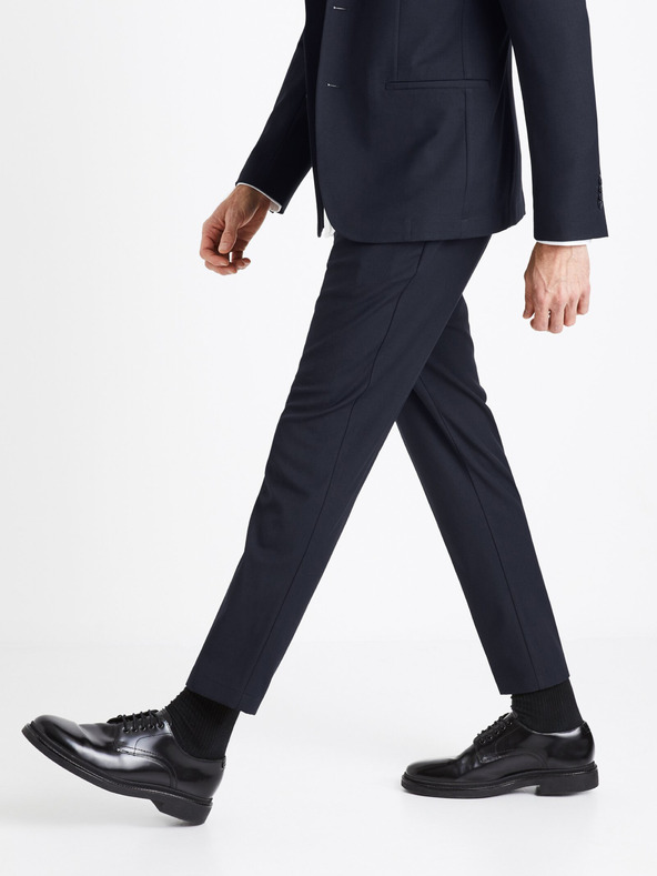 Celio Тъмно сини мъжки панталони с изрязани крачоли Celio Coseverin