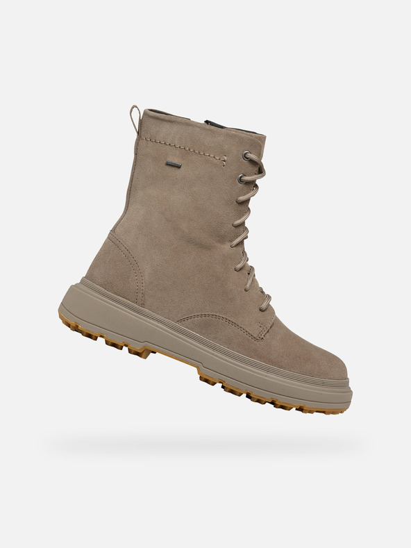 Geox Бежови дамски анкл обувки Geox Lamidie + grip abx