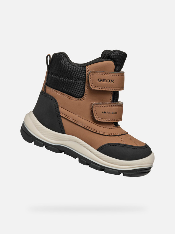 Geox Кафяви зимни обувки за момчета Geox Flanfil B Abx
