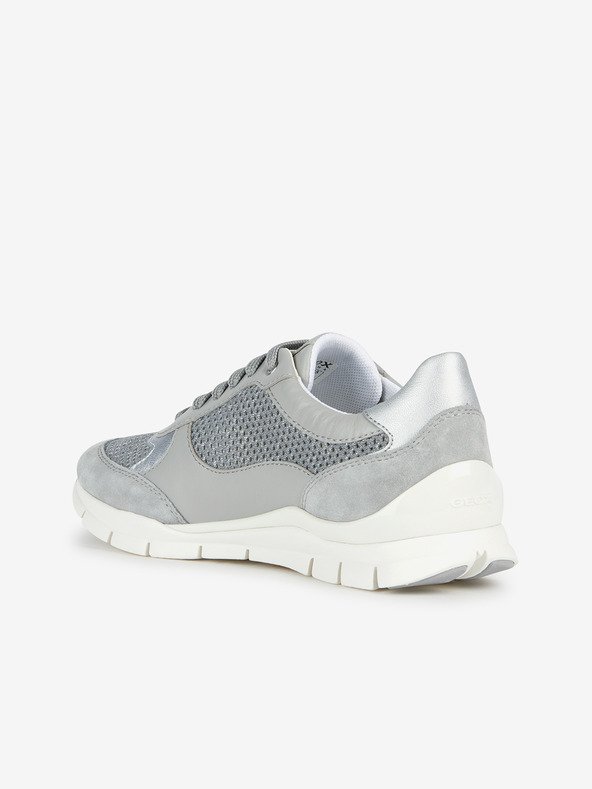 Geox Сиви дамски маратонки с кожени детайли Geox Sukie