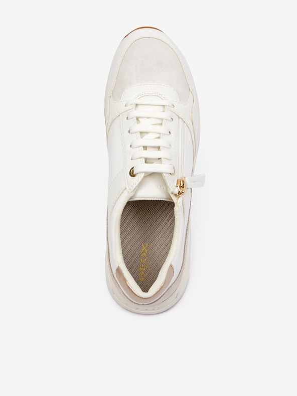 Geox Кремави дамски маратонки Geox Bulmya