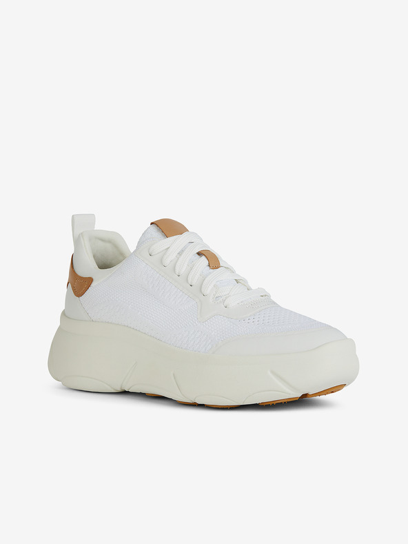 Geox Бели дамски маратонки Geox Nebula 2.0