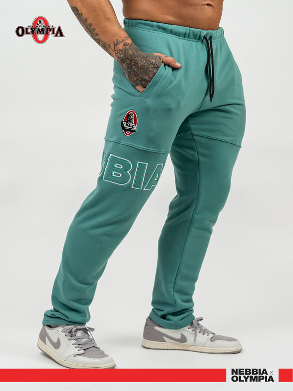 Nebbia Свободни спортни панталони с джобове COMMITMENT 705