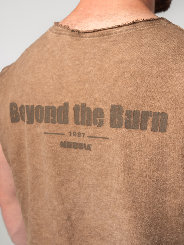 Nebbia Изпран суитчър без ръкави BEASTIN' 361