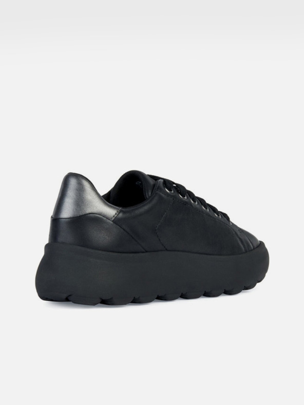 Geox Черни дамски маратонки Geox Spherica Ec4.1