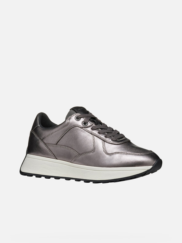 Geox Сребристи дамски маратонки Geox Amabel