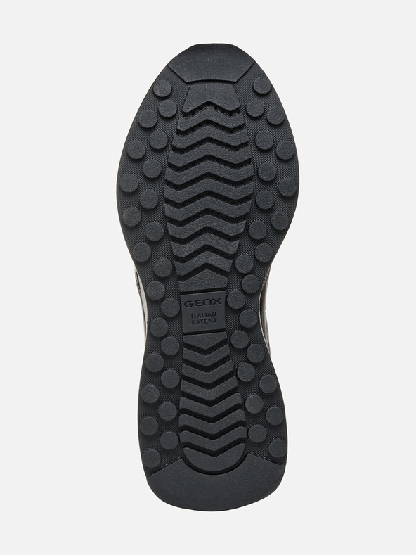 Geox Сребристи дамски маратонки Geox Amabel