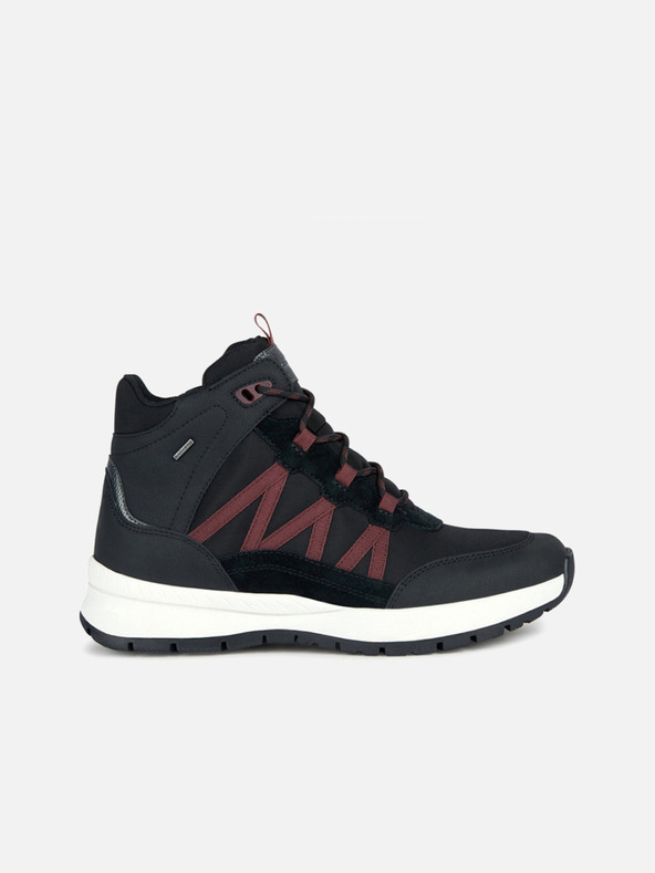 Geox Черни дамски маратонки Geox Braies ABX