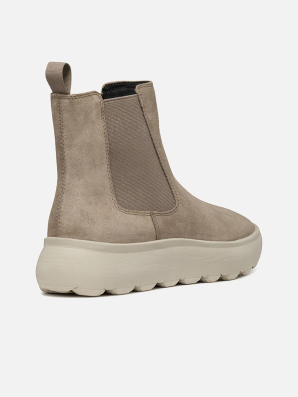 Geox Бежови дамски анкъл обувки Geox Spherica EC4.1