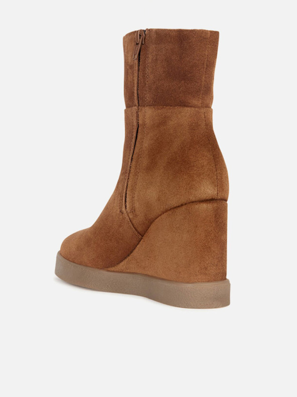 Geox Кафяви дамски обувки за глезена Geox Elidea Wedge