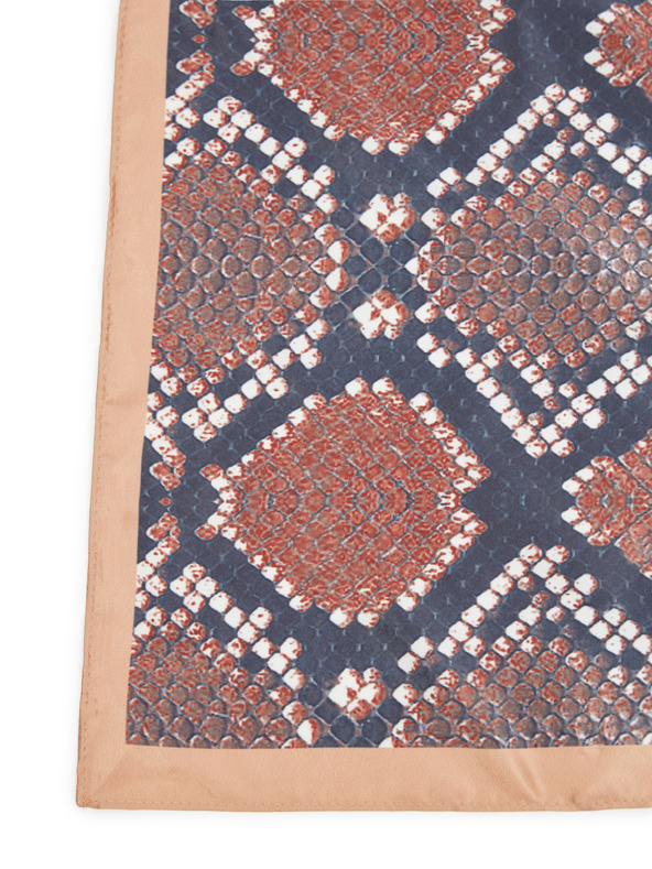 Orsay Кафяв дамски шарен шал ORSAY