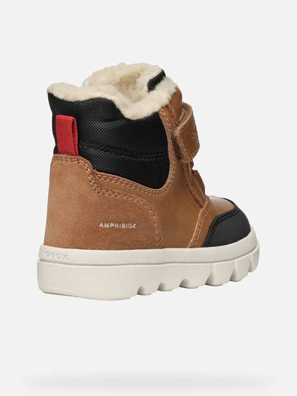 Geox Кафяви зимни обувки за момчета Geox Willaboo B Ab