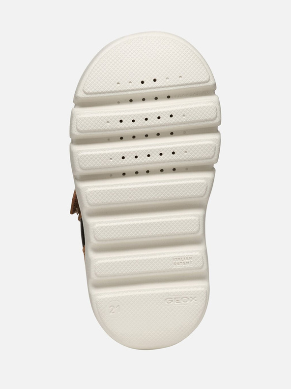 Geox Кафяви зимни обувки за момчета Geox Willaboo B Ab