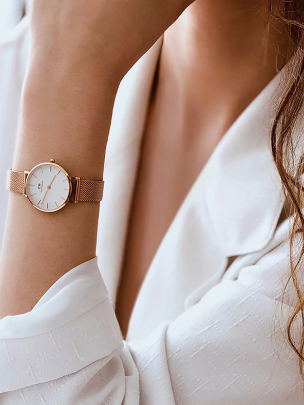Daniel Wellington Дамски часовник Daniel Wellington Petite Melrose с розово злато