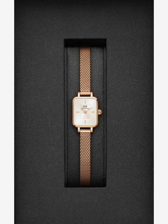 Daniel Wellington Дамски часовник Daniel Wellington в розово злато