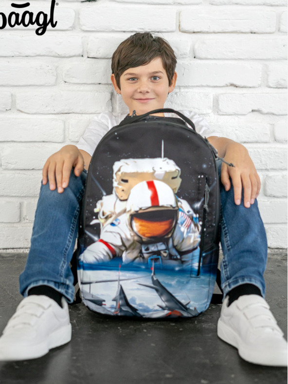 BAAGL  Черна раница Baagl eARTh - Cosmonaut by Caer8th