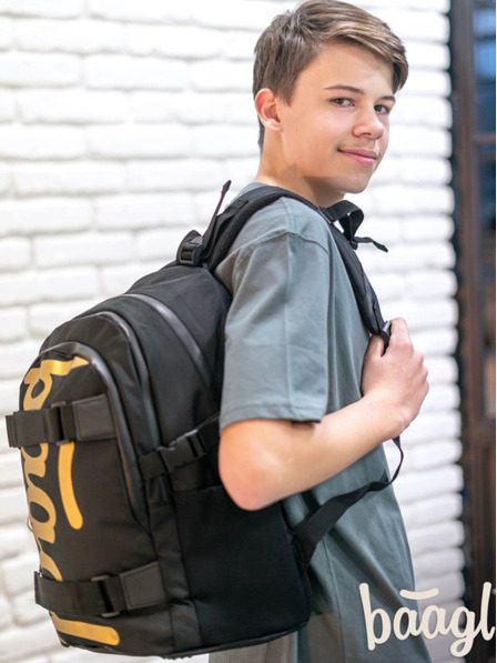BAAGL  Черен училищен комплект - раница, моливник и чанта Baagl Skate Gold