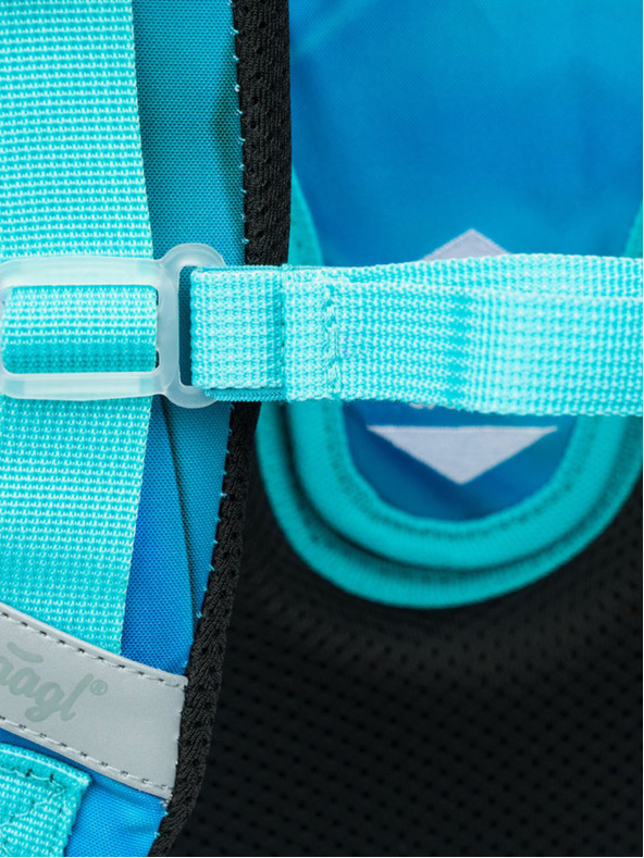 BAAGL  Синя училищна раница Ergo Baagl Butterfly