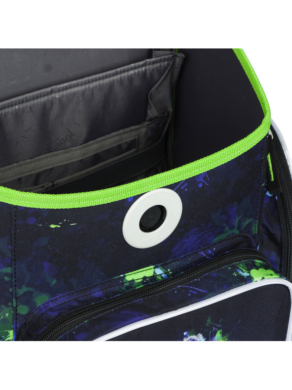 BAAGL  Зелена ученическа чанта Ergo Baagl Футболист