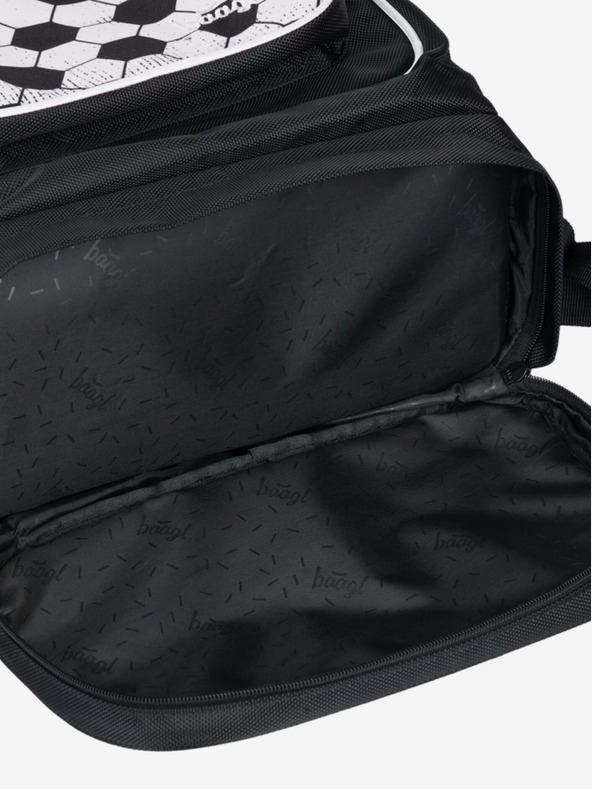 BAAGL  Черна ученическа раница Baagl Cubic Goal
