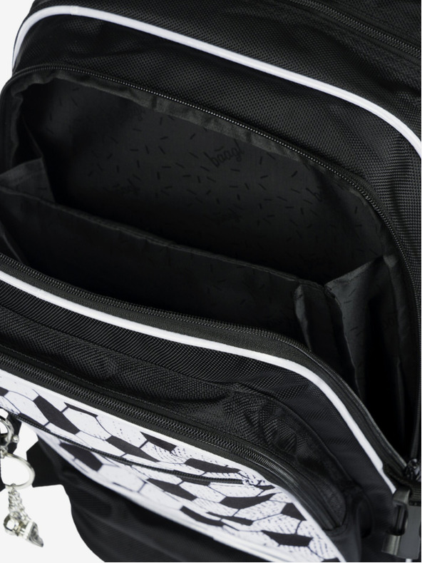 BAAGL  Черна ученическа раница Baagl Cubic Goal